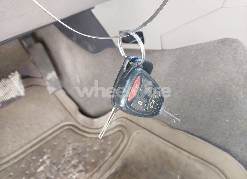 Photo 11 of 2005 Jeep Grand CHEROKEE LAREDO (VIN 1J4HR48N65C552764)