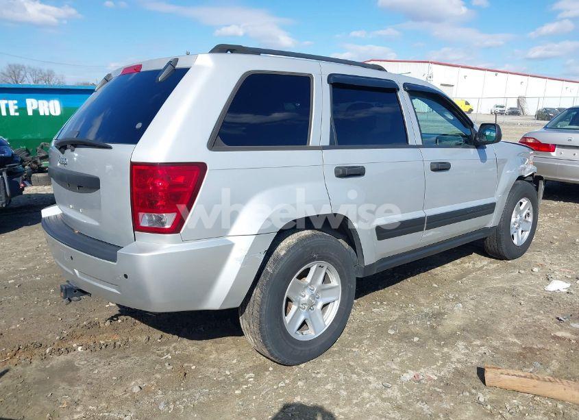 Photo 4 of 2005 Jeep Grand CHEROKEE LAREDO (VIN 1J4HR48N65C702565)