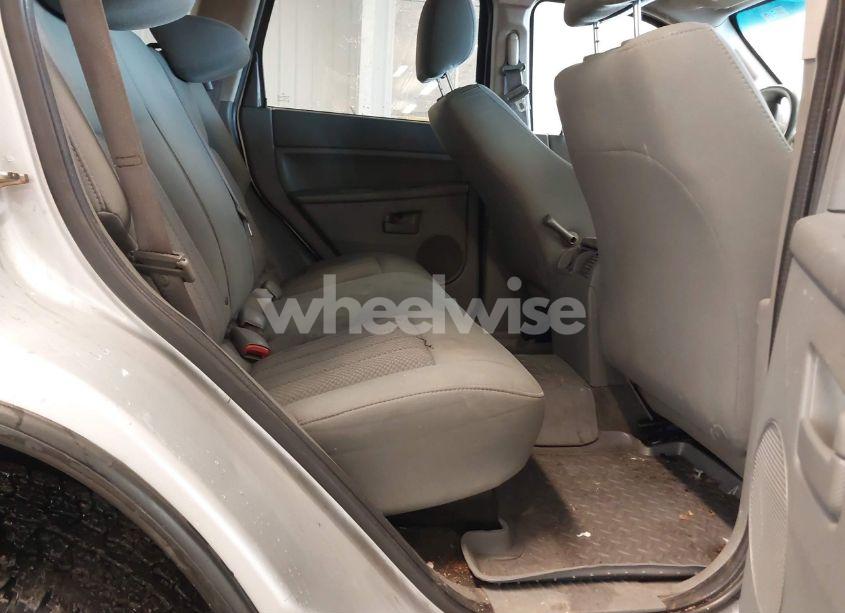 Photo 8 of 2006 Jeep Grand CHEROKEE LAREDO (VIN 1J4HR48N66C333062)