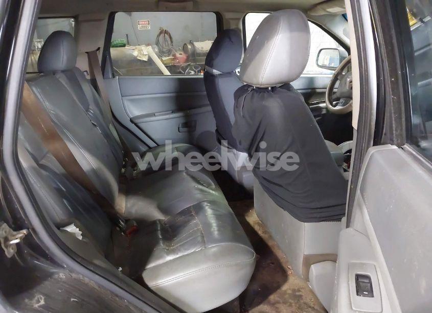 Photo 8 of 2006 Jeep Grand CHEROKEE LAREDO (VIN 1J4HR48N66C350735)