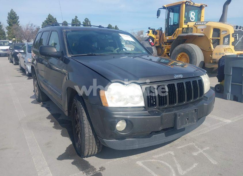 2005 Jeep Grand CHEROKEE LAREDO (VIN 1J4HR48N75C540252) main photo