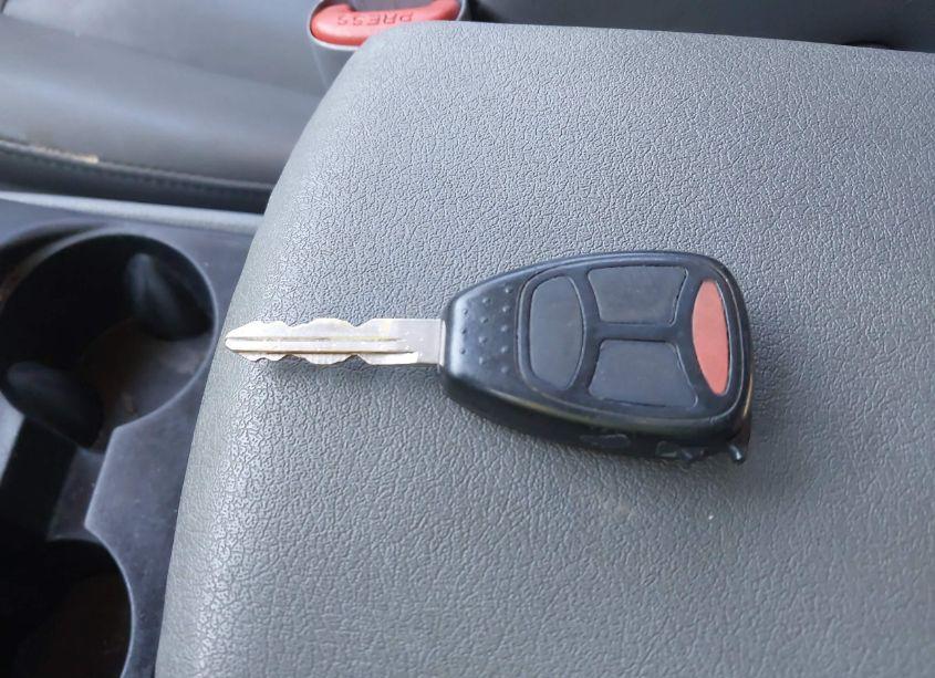 Photo 11 of 2005 Jeep Grand CHEROKEE LAREDO (VIN 1J4HR48N75C631926)