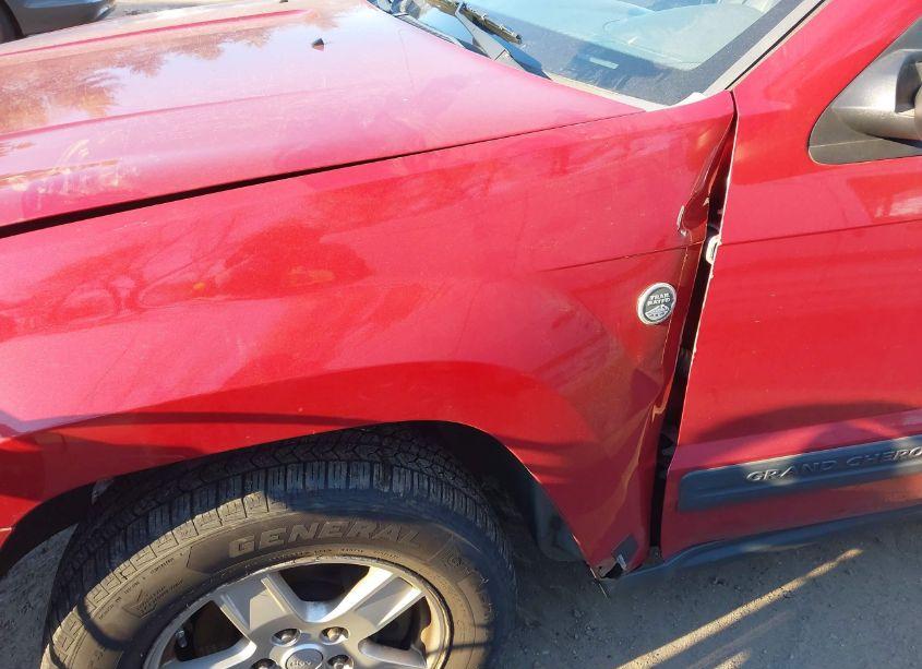 Photo 6 of 2005 Jeep Grand CHEROKEE LAREDO (VIN 1J4HR48N75C631926)