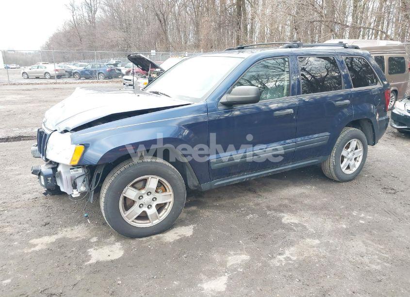 Photo 2 of 2005 Jeep Grand CHEROKEE LAREDO (VIN 1J4HR48N75C722548)