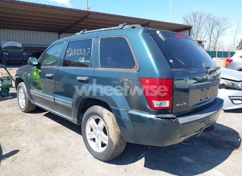Photo 3 of 2005 Jeep Grand CHEROKEE LAREDO (VIN 1J4HR48N85C536338)
