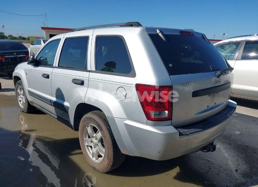 Photo 3 of 2005 Jeep Grand CHEROKEE LAREDO (VIN 1J4HR48N95C516969)