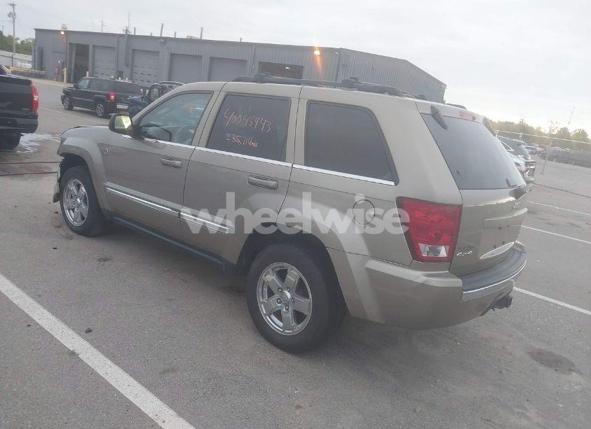 Photo 3 of 2005 Jeep Grand CHEROKEE LIMITED (VIN 1J4HR58205C511669)