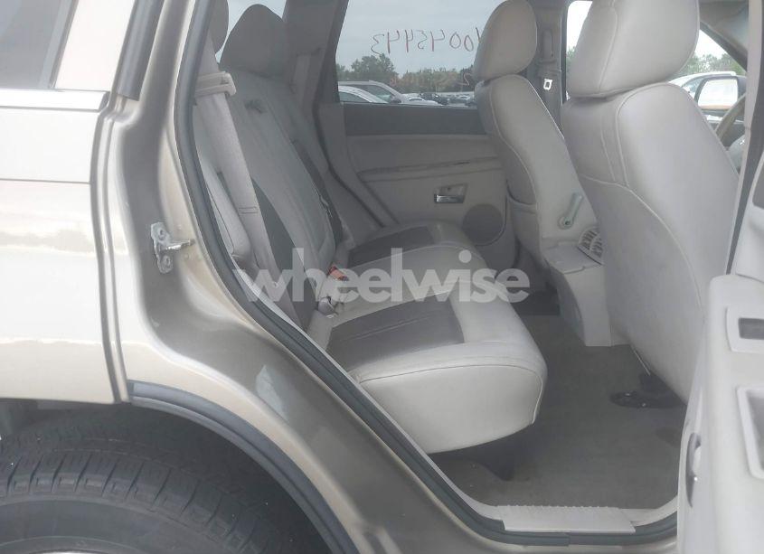 Photo 8 of 2005 Jeep Grand CHEROKEE LIMITED (VIN 1J4HR58205C511669)
