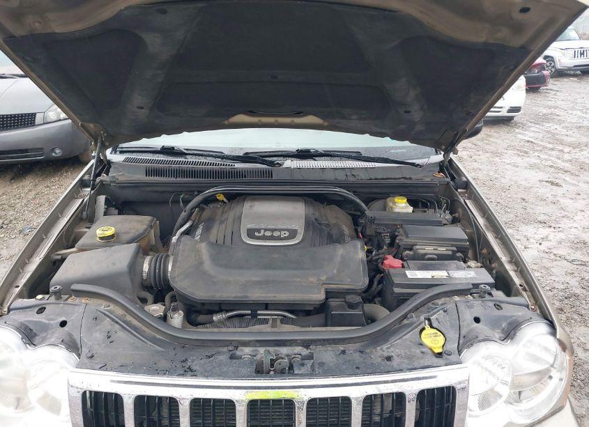 Photo 10 of 2005 Jeep Grand CHEROKEE LIMITED (VIN 1J4HR58225C673402)