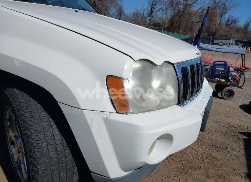 Photo 13 of 2005 Jeep Grand CHEROKEE LIMITED (VIN 1J4HR58235C528997)