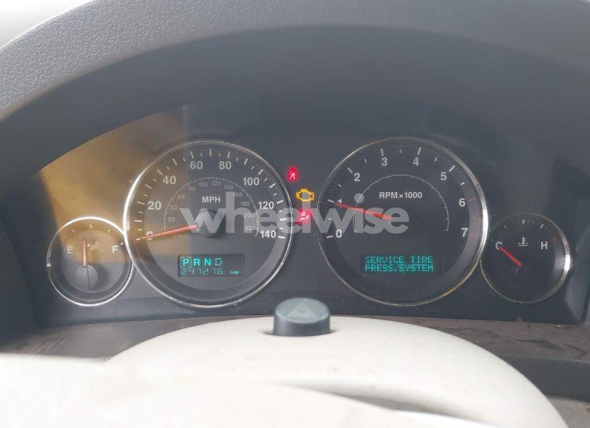 Photo 7 of 2005 Jeep Grand CHEROKEE LIMITED (VIN 1J4HR58235C594062)