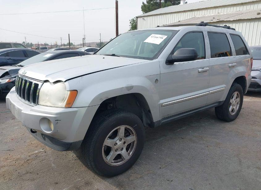 Photo 2 of 2005 Jeep Grand CHEROKEE LIMITED (VIN 1J4HR58245C699807)
