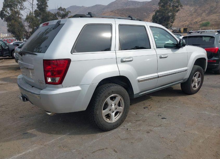 Photo 4 of 2005 Jeep Grand CHEROKEE LIMITED (VIN 1J4HR58245C699807)