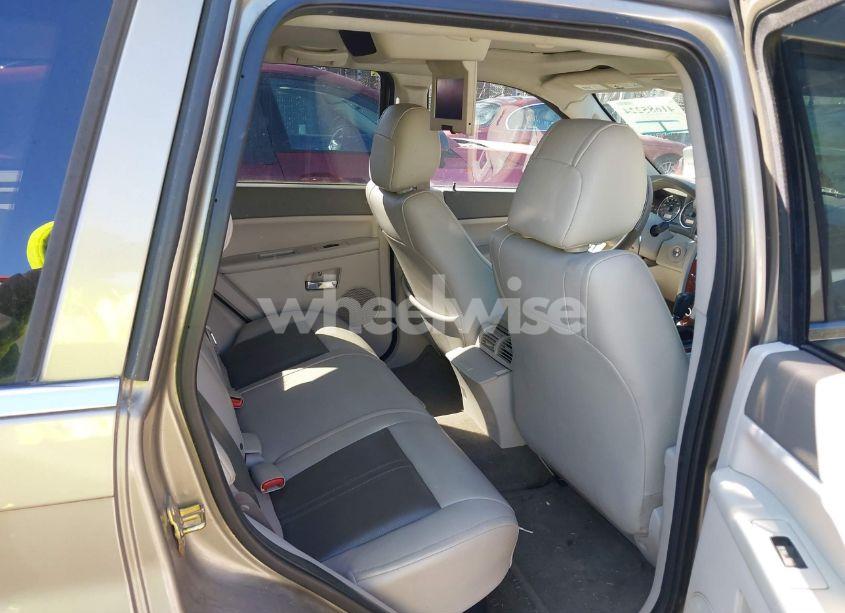 Photo 8 of 2005 Jeep Grand CHEROKEE LIMITED (VIN 1J4HR58255C711270)