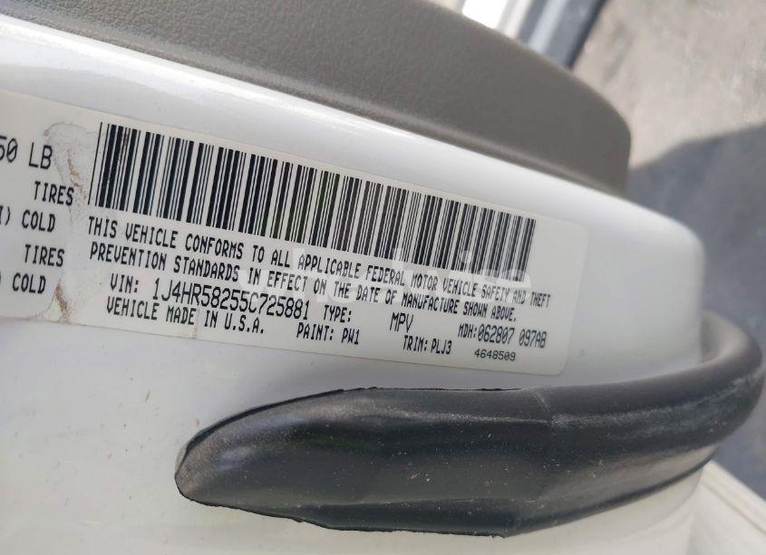 Photo 9 of 2005 Jeep Grand CHEROKEE LIMITED (VIN 1J4HR58255C725881)