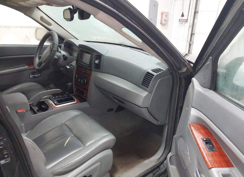 Photo 5 of 2005 Jeep Grand CHEROKEE LIMITED (VIN 1J4HR58285C730394)