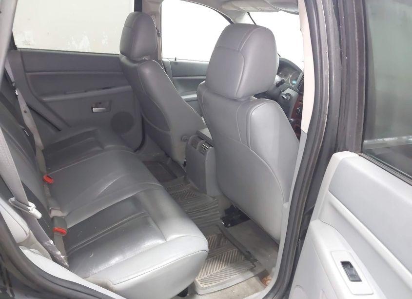 Photo 8 of 2005 Jeep Grand CHEROKEE LIMITED (VIN 1J4HR58285C730394)