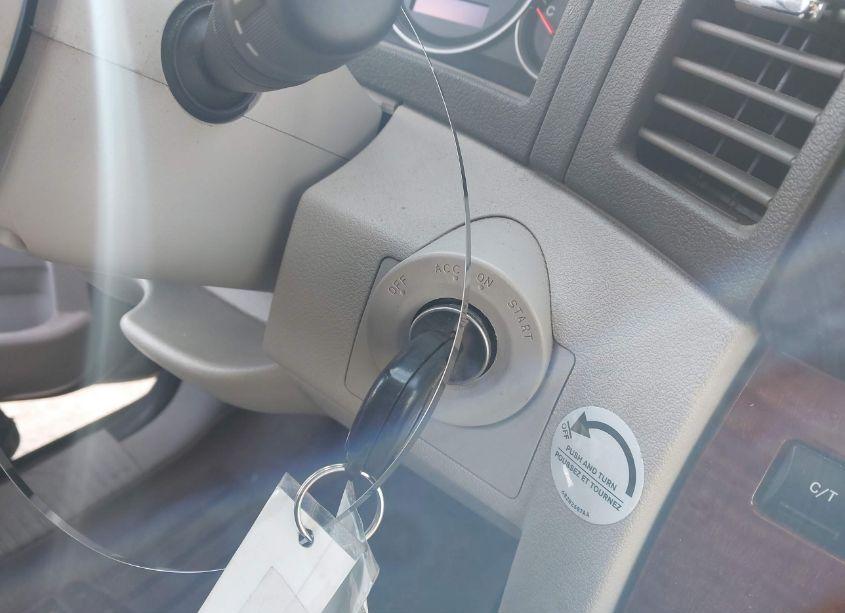 Photo 11 of 2005 Jeep Grand CHEROKEE LIMITED (VIN 1J4HR582X5C577307)