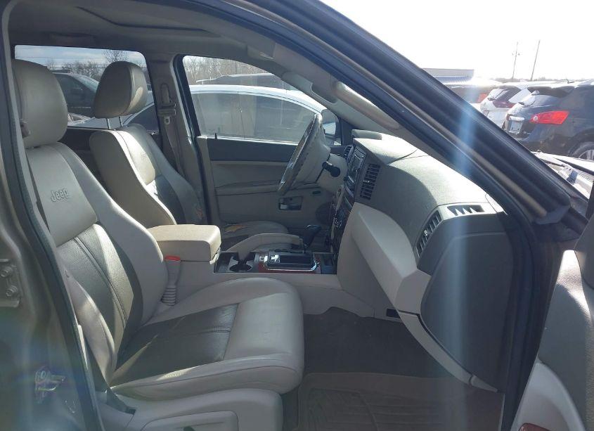 Photo 5 of 2005 Jeep Grand CHEROKEE LIMITED (VIN 1J4HR582X5C577307)