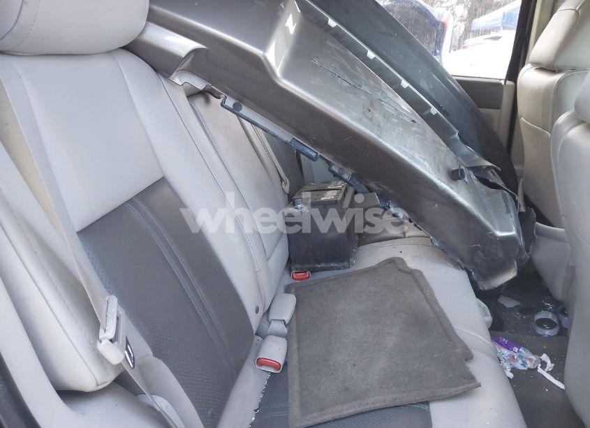 Photo 8 of 2005 Jeep Grand CHEROKEE LIMITED (VIN 1J4HR582X5C637893)