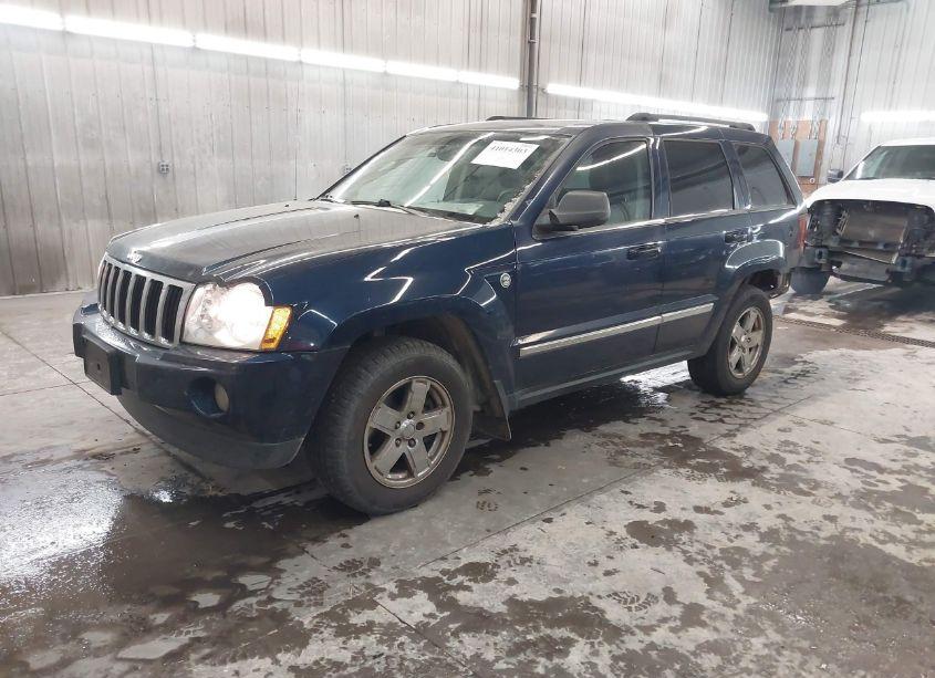 Photo 2 of 2005 Jeep Grand CHEROKEE LIMITED (VIN 1J4HR582X5C647890)
