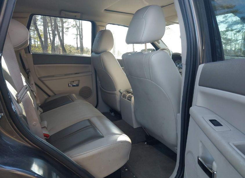 Photo 8 of 2005 Jeep Grand CHEROKEE LIMITED (VIN 1J4HR582X5C729652)