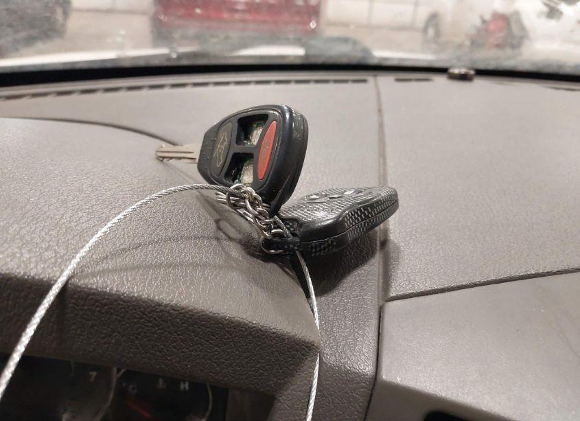 Photo 11 of 2005 Jeep Grand CHEROKEE LIMITED (VIN 1J4HR58N05C606842)