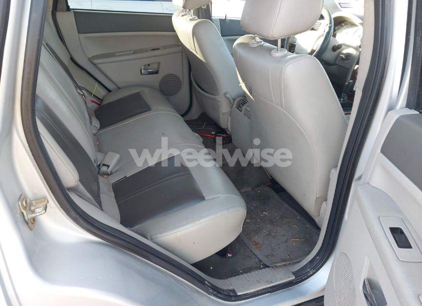 Photo 8 of 2005 Jeep Grand CHEROKEE LIMITED (VIN 1J4HR58N05C628968)