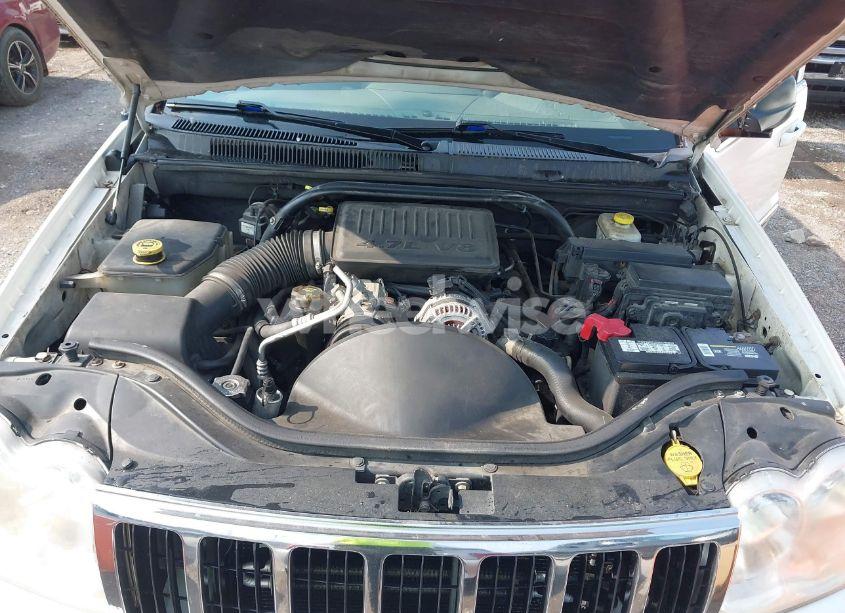 Photo 10 of 2005 Jeep Grand CHEROKEE LIMITED (VIN 1J4HR58N35C546135)