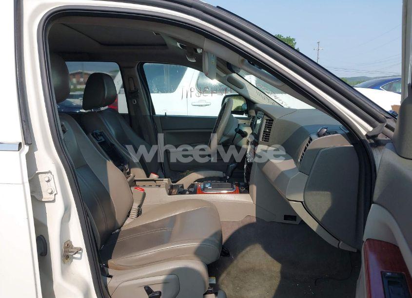 Photo 5 of 2005 Jeep Grand CHEROKEE LIMITED (VIN 1J4HR58N35C546135)