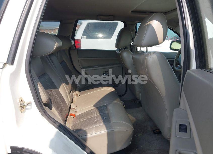 Photo 8 of 2005 Jeep Grand CHEROKEE LIMITED (VIN 1J4HR58N35C546135)