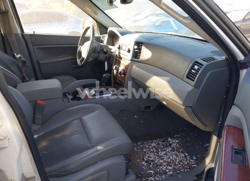 Photo 5 of 2005 Jeep Grand CHEROKEE LIMITED (VIN 1J4HR58N55C554950)