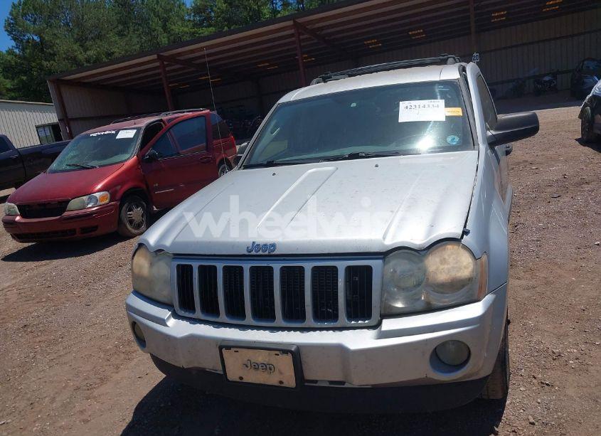 Photo 6 of 2005 Jeep Grand CHEROKEE LAREDO (VIN 1J4HS48N15C543281)
