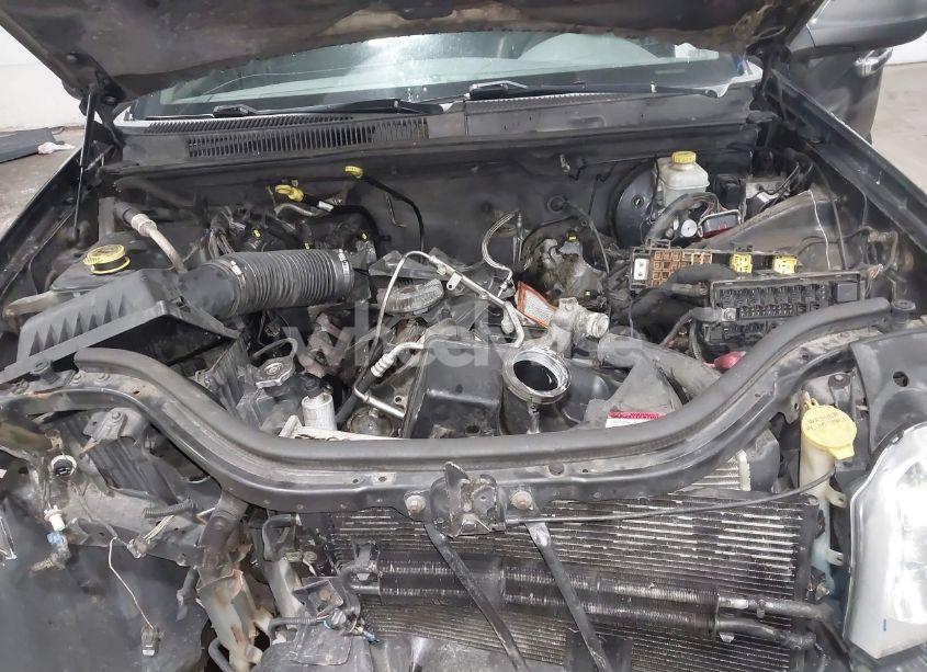 Photo 10 of 2005 Jeep Grand CHEROKEE LAREDO (VIN 1J4HS48N35C658626)