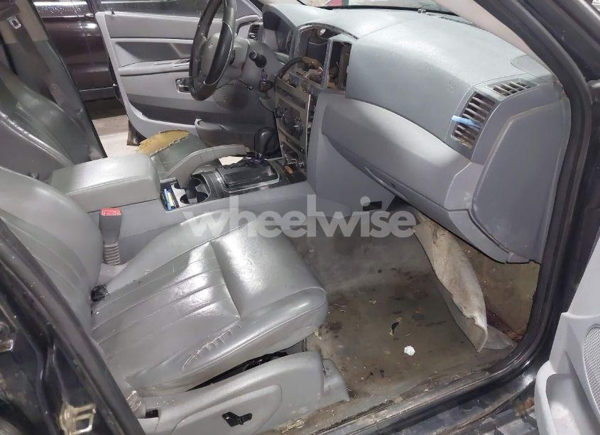 Photo 5 of 2005 Jeep Grand CHEROKEE LAREDO (VIN 1J4HS48N35C658626)