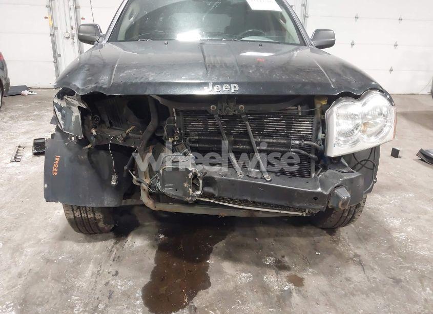 Photo 6 of 2005 Jeep Grand CHEROKEE LAREDO (VIN 1J4HS48N35C658626)