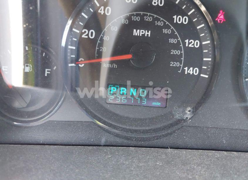 Photo 7 of 2005 Jeep Grand CHEROKEE LAREDO (VIN 1J4HS48N95C677083)