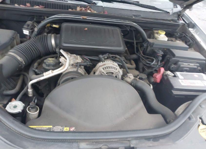 Photo 10 of 2005 Jeep Grand CHEROKEE LIMITED (VIN 1J4HS58N05C676166)