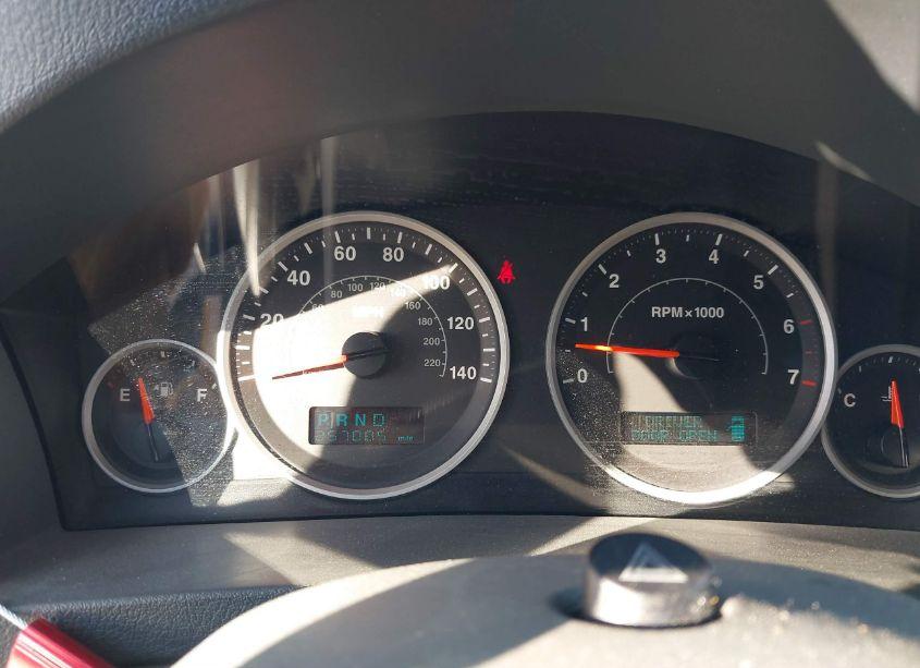 Photo 7 of 2005 Jeep Grand CHEROKEE LIMITED (VIN 1J4HS58N45C525850)