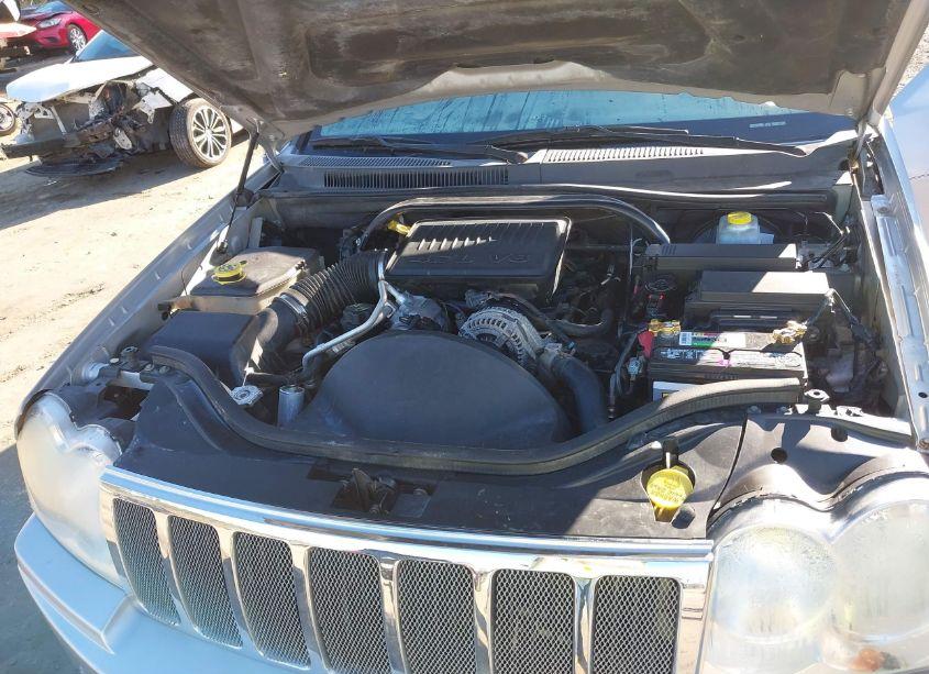 Photo 10 of 2005 Jeep Grand CHEROKEE LIMITED (VIN 1J4HS58N65C700745)