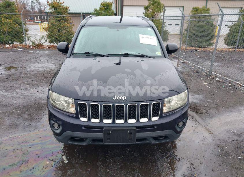 Photo 12 of 2011 Jeep Compass (VIN 1J4NF1FB2BD163919)
