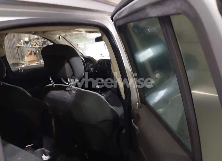 Photo 8 of 2011 Jeep Compass (VIN 1J4NF1FB2BD210818)