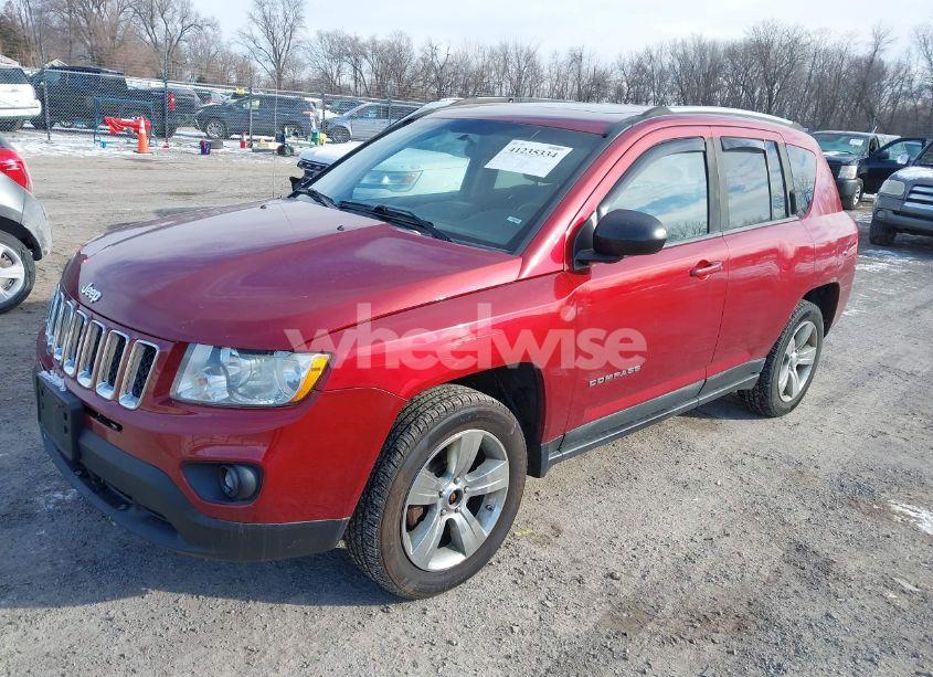 Photo 2 of 2011 Jeep Compass (VIN 1J4NF1FB2BD212486)