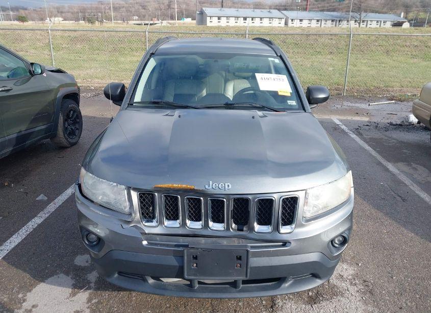 Photo 12 of 2011 Jeep Compass (VIN 1J4NF1FB2BD281534)