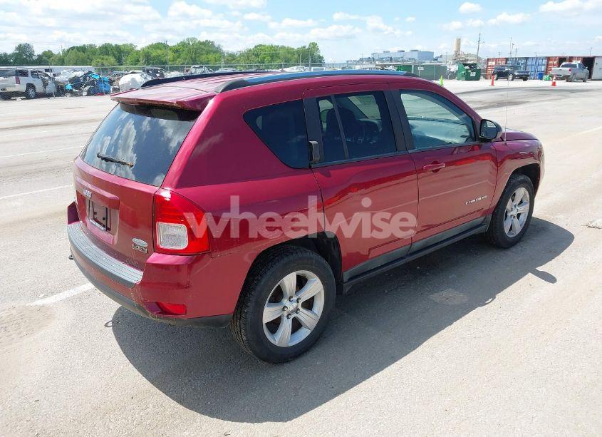 Photo 4 of 2011 Jeep Compass (VIN 1J4NF1FB3BD154601)