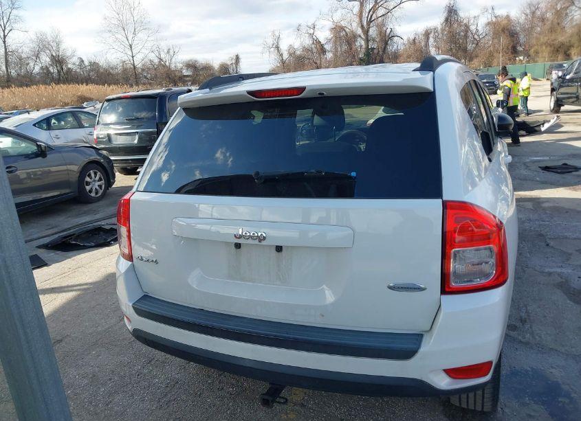 Photo 16 of 2011 Jeep Compass (VIN 1J4NF1FB5BD183288)