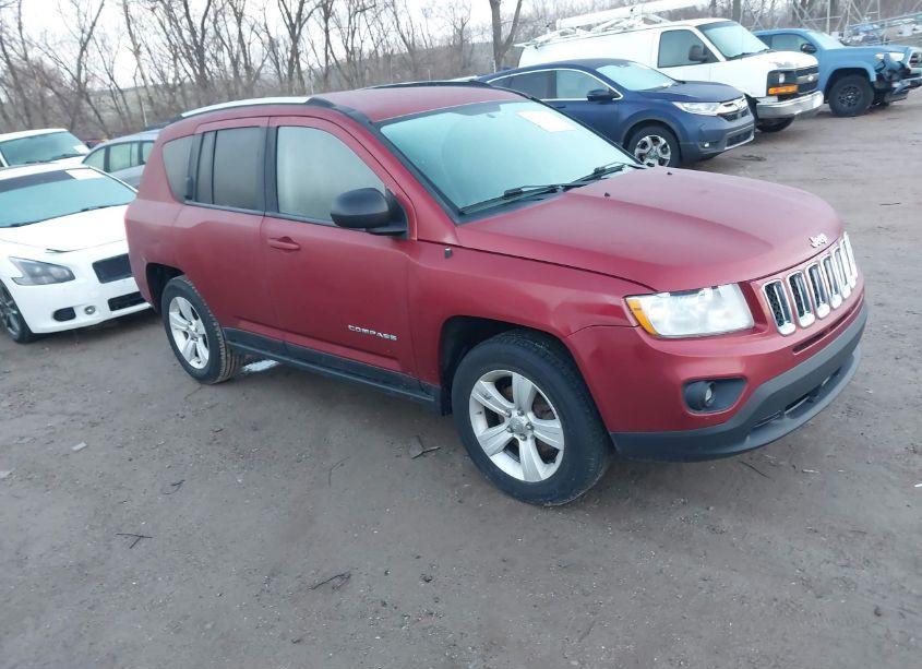 2011 Jeep Compass (VIN 1J4NF1FB6BD187463) main photo