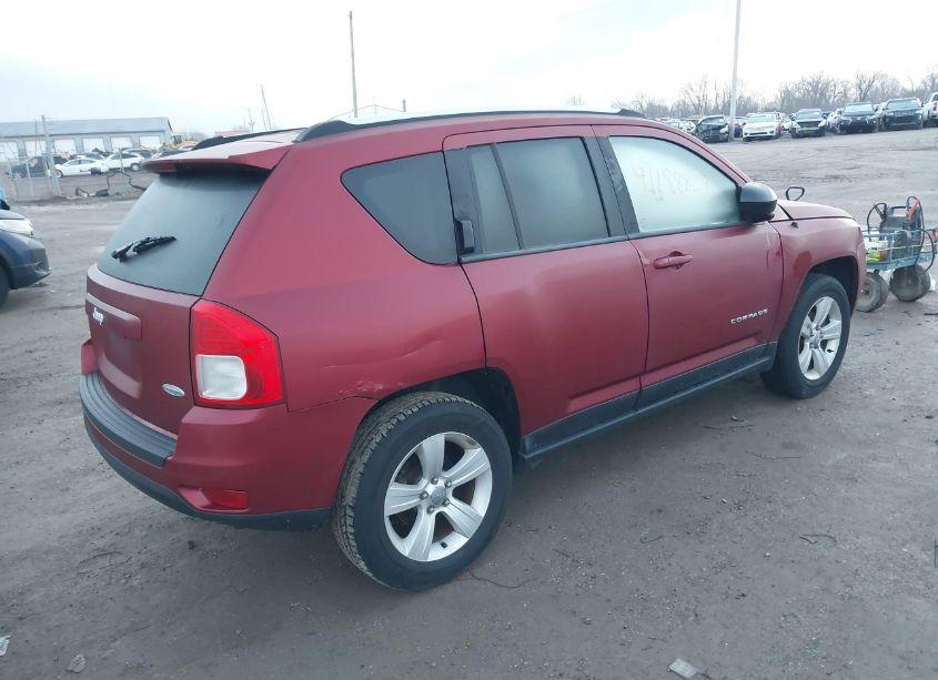 Photo 4 of 2011 Jeep Compass (VIN 1J4NF1FB6BD187463)