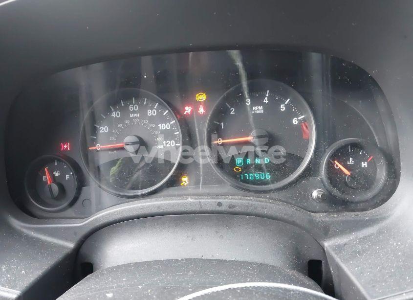 Photo 7 of 2011 Jeep Compass (VIN 1J4NF1FB6BD240467)