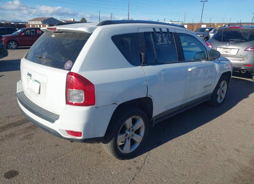 Photo 4 of 2011 Jeep Compass (VIN 1J4NF1FB7BD134965)